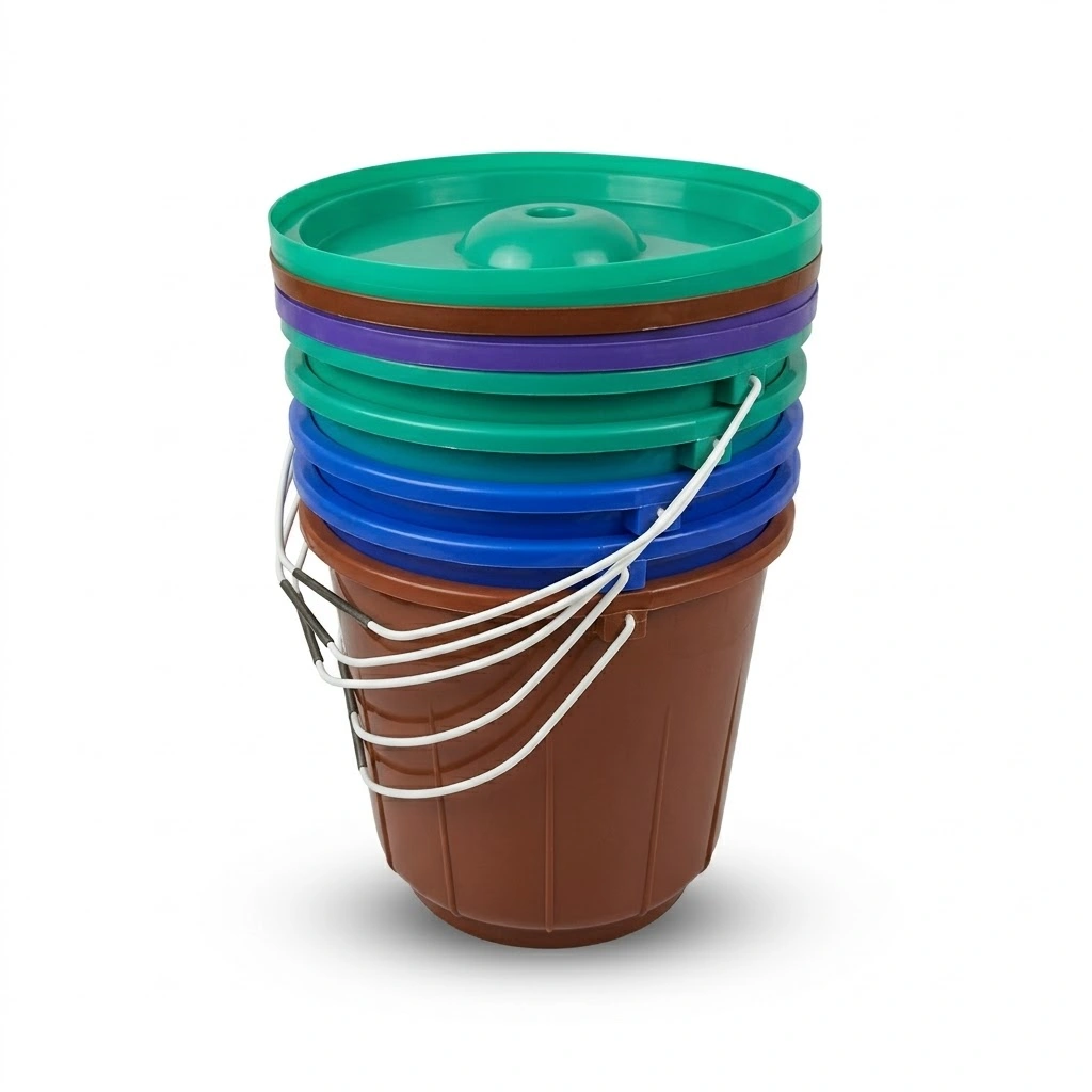 Bucket Plastic W/LID 1