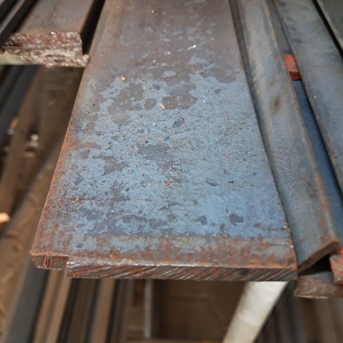 Plaatijzer Zwart 70x6 - 2